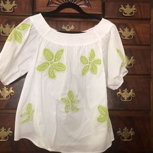 Crown & Ivy White with Lime Green Pullover